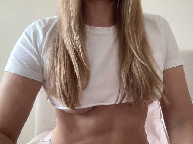 LizaFlower1 live webcam show