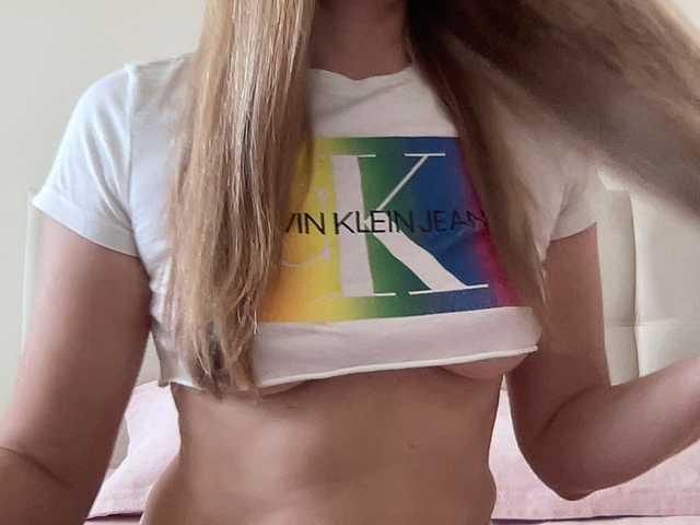 LizaFlower1 live cam on BongaCams
