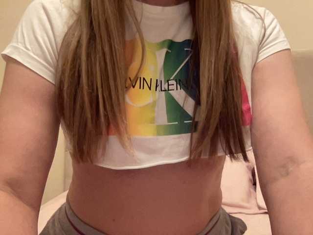 LizaFlower1 live cam on BongaCams