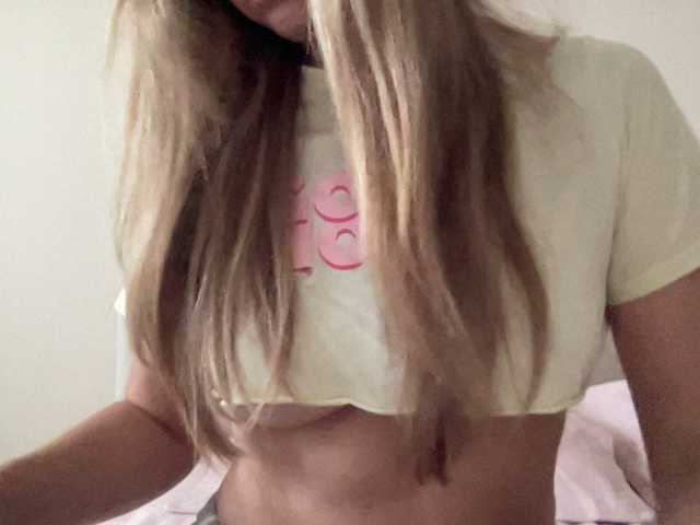 LizaFlower1, en vivo ahora en BongaCams