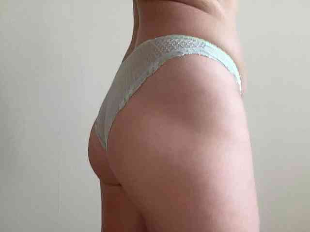 LizaFlower1 webcam