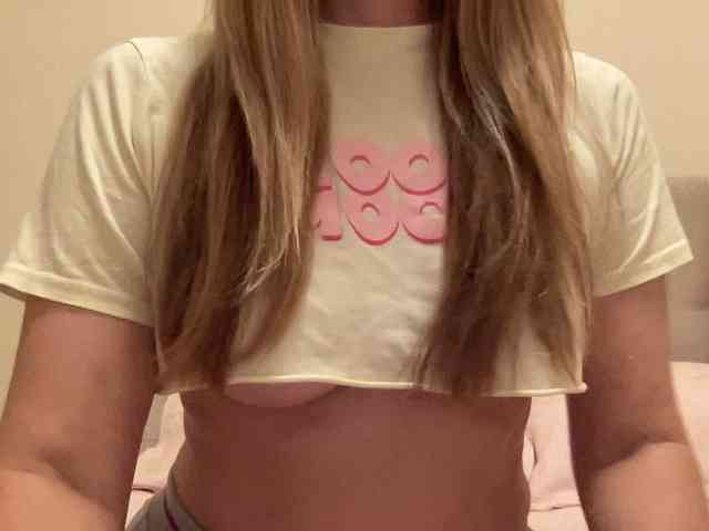 LizaFlower1 webcam