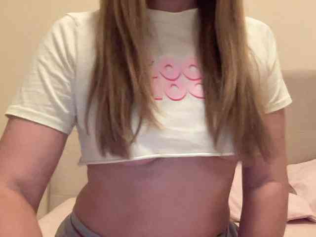 LizaFlower1 webcam