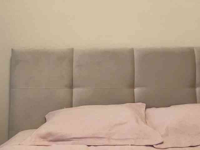 LizaFlower1 webcam