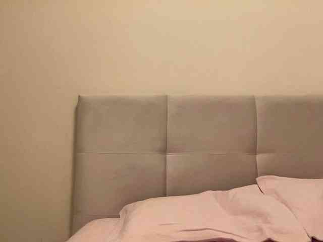 LizaFlower1 webcam
