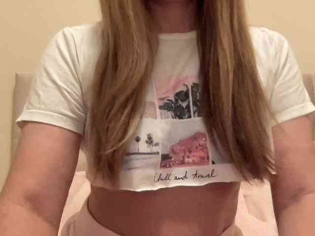LizaFlower1 webcam
