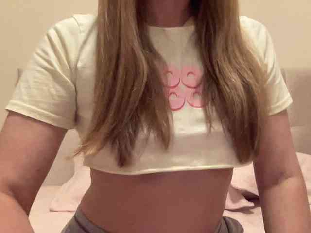 LizaFlower1 webcam