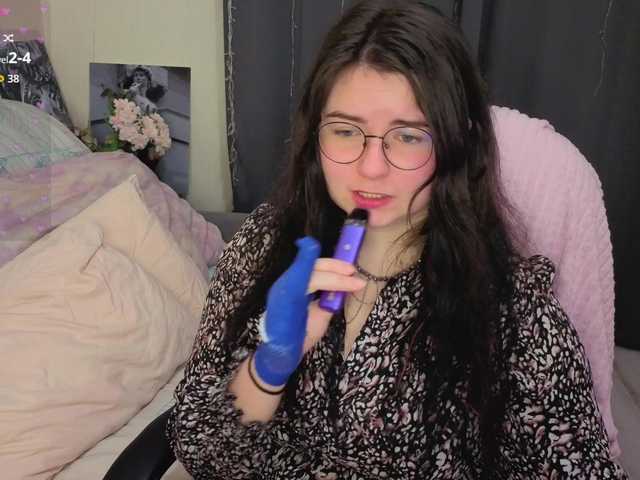 s-katekisa-s live cam on BongaCams