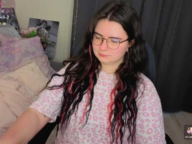 s-katekisa-s live cam on BongaCams