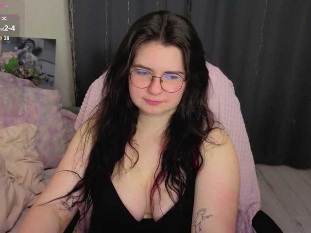 s-katekisa-s live cam on BongaCams