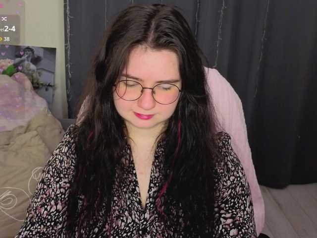 s-katekisa-s live cam on BongaCams
