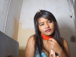 SydneiDollux's Live Webcam