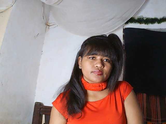SydneiDollux live cam on BongaCams