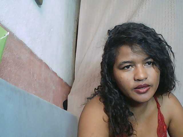 SydneiDollux live cam on BongaCams