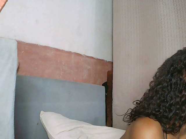 SydneiDollux live cam on BongaCams