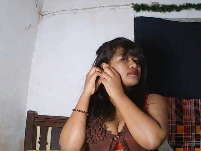 SydneiDollux live cam on BongaCams