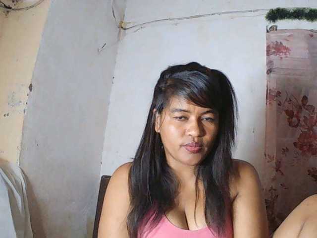 SydneiDollux live cam on BongaCams