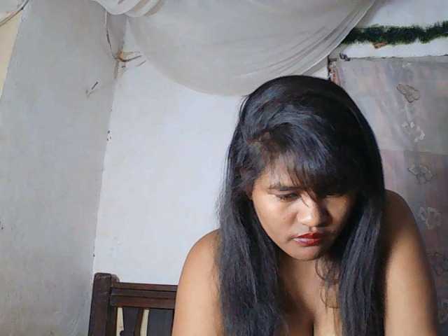 SydneiDollux live cam on BongaCams