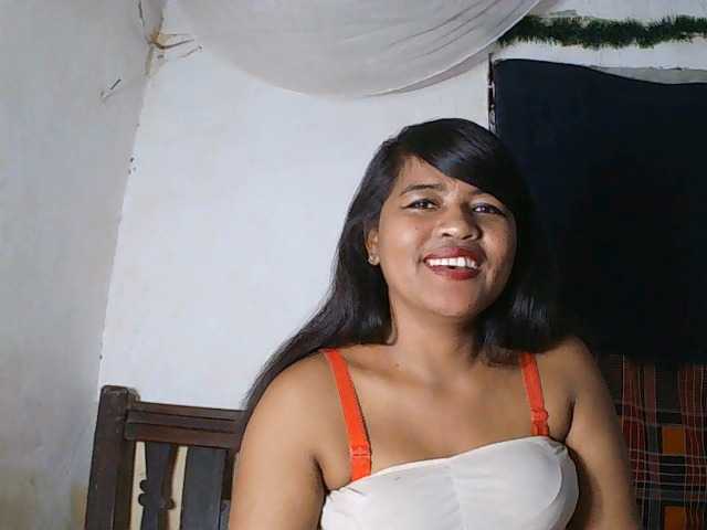 SydneiDollux live cam on BongaCams
