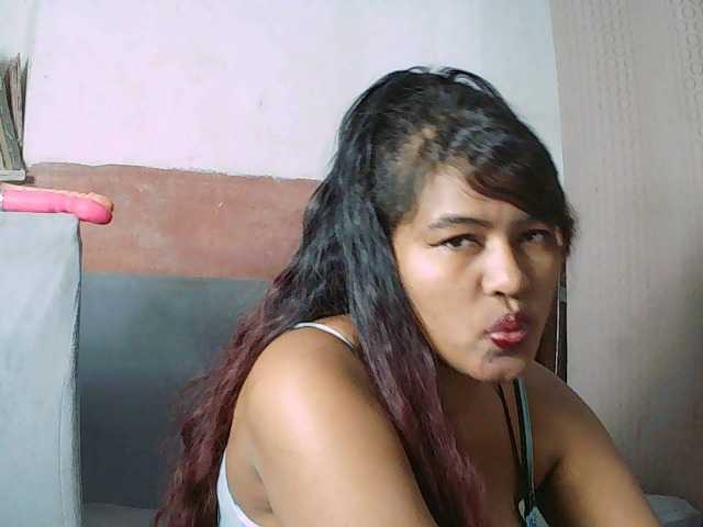 SydneiDollux live cam on BongaCams