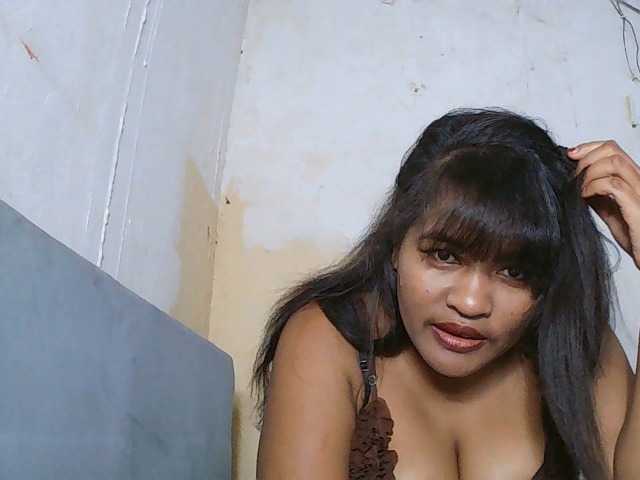 SydneiDollux live webcam show
