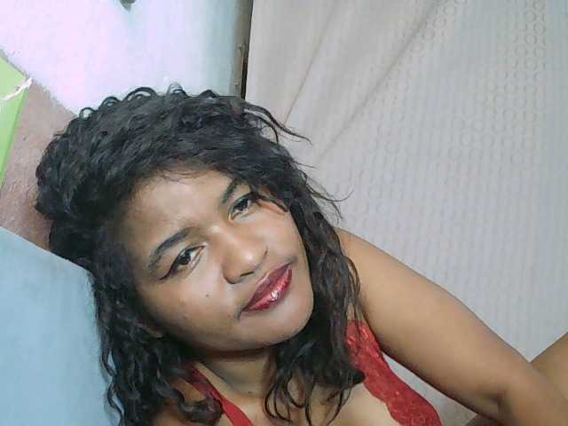 SydneiDollux live cam on BongaCams