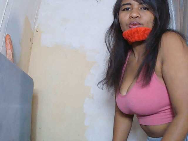 SydneiDollux live webcam show