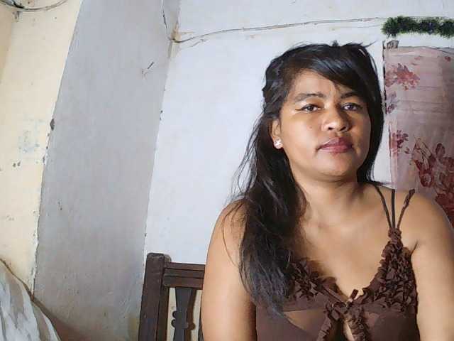 SydneiDollux live cam on BongaCams