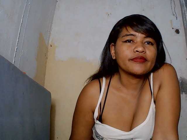 SydneiDollux live webcam show