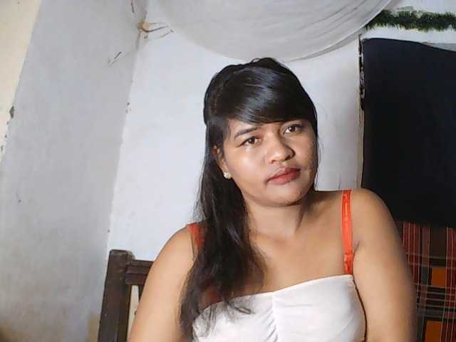 SydneiDollux live cam on BongaCams