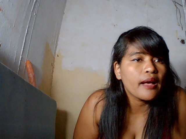 SydneiDollux live cam on BongaCams