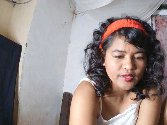 SydneiDollux live cam on BongaCams
