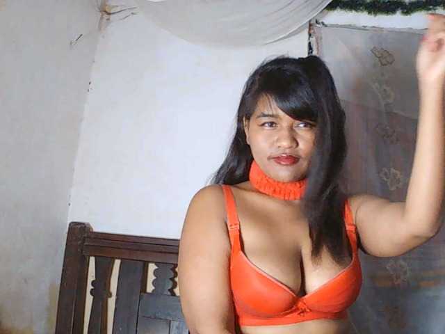 SydneiDollux live webcam show