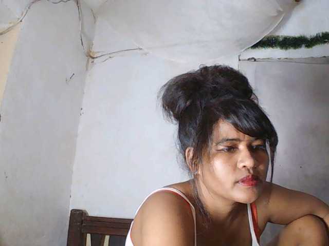 SydneiDollux live cam on BongaCams