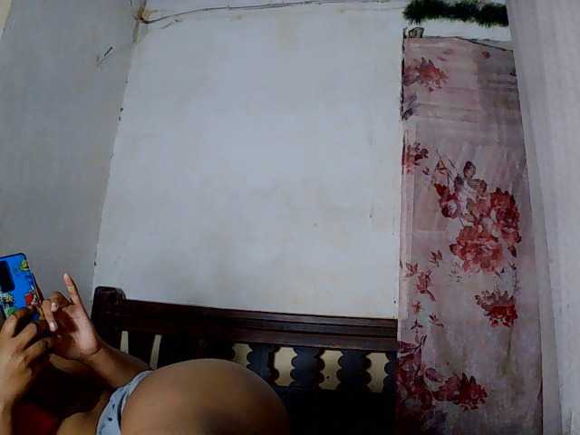 SydneiDollux live cam on BongaCams
