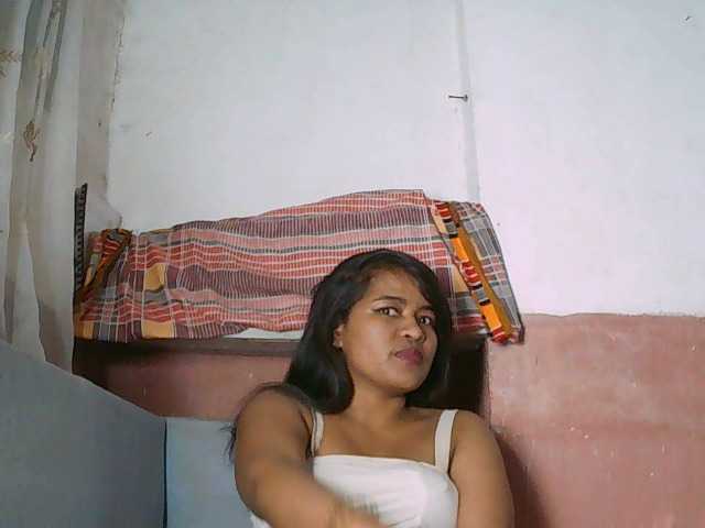 SydneiDollux live cam on BongaCams
