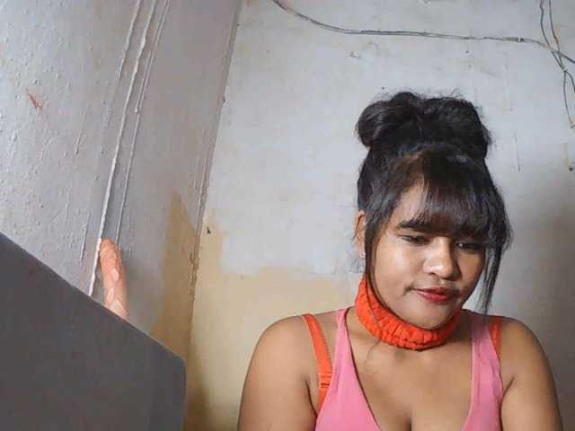 SydneiDollux live cam on BongaCams