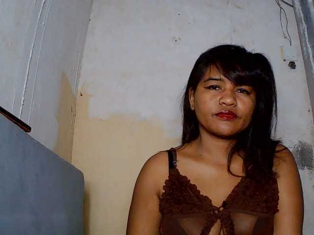 SydneiDollux live webcam show