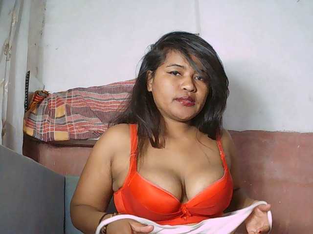 SydneiDollux live cam on BongaCams