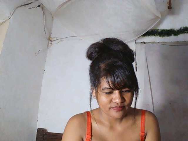 SydneiDollux live cam on BongaCams