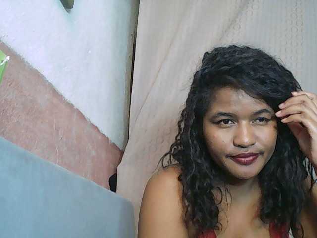 SydneiDollux live cam on BongaCams