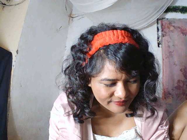 SydneiDollux live cam on BongaCams