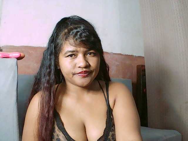 SydneiDollux live cam on BongaCams