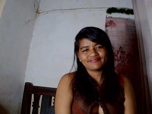 SydneiDollux live cam on BongaCams