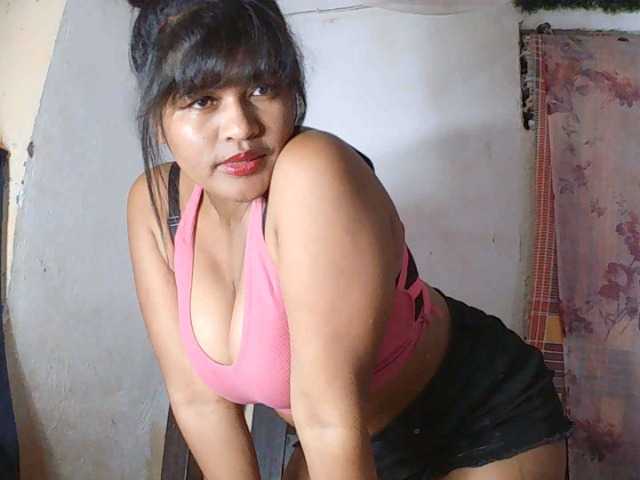 SydneiDollux live cam on BongaCams