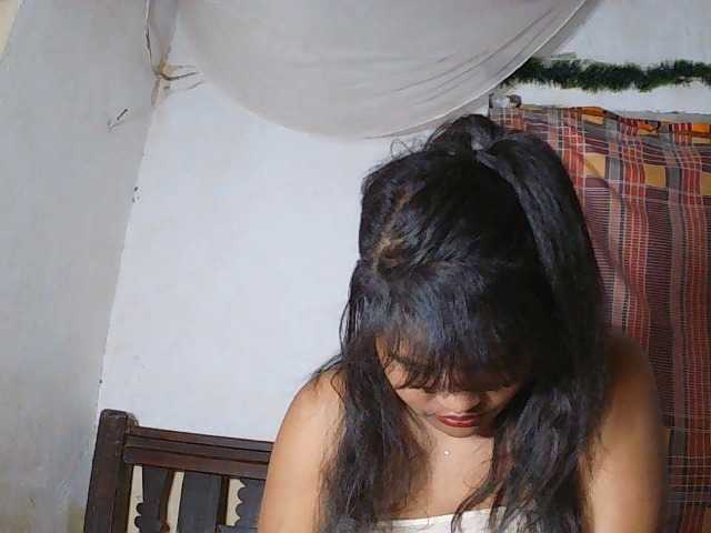 SydneiDollux live cam on BongaCams