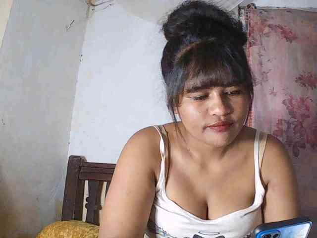 SydneiDollux webcam