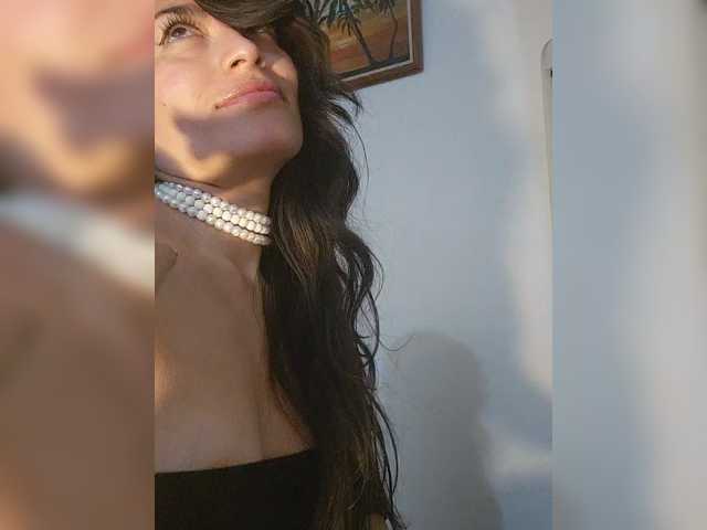 Linda-Tease