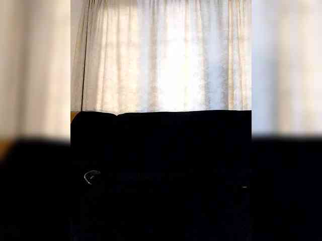 Linda-Tease webcam