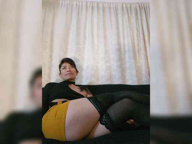 Linda-Tease Linda-Tease